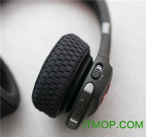 安德玛jbl蓝牙耳机app